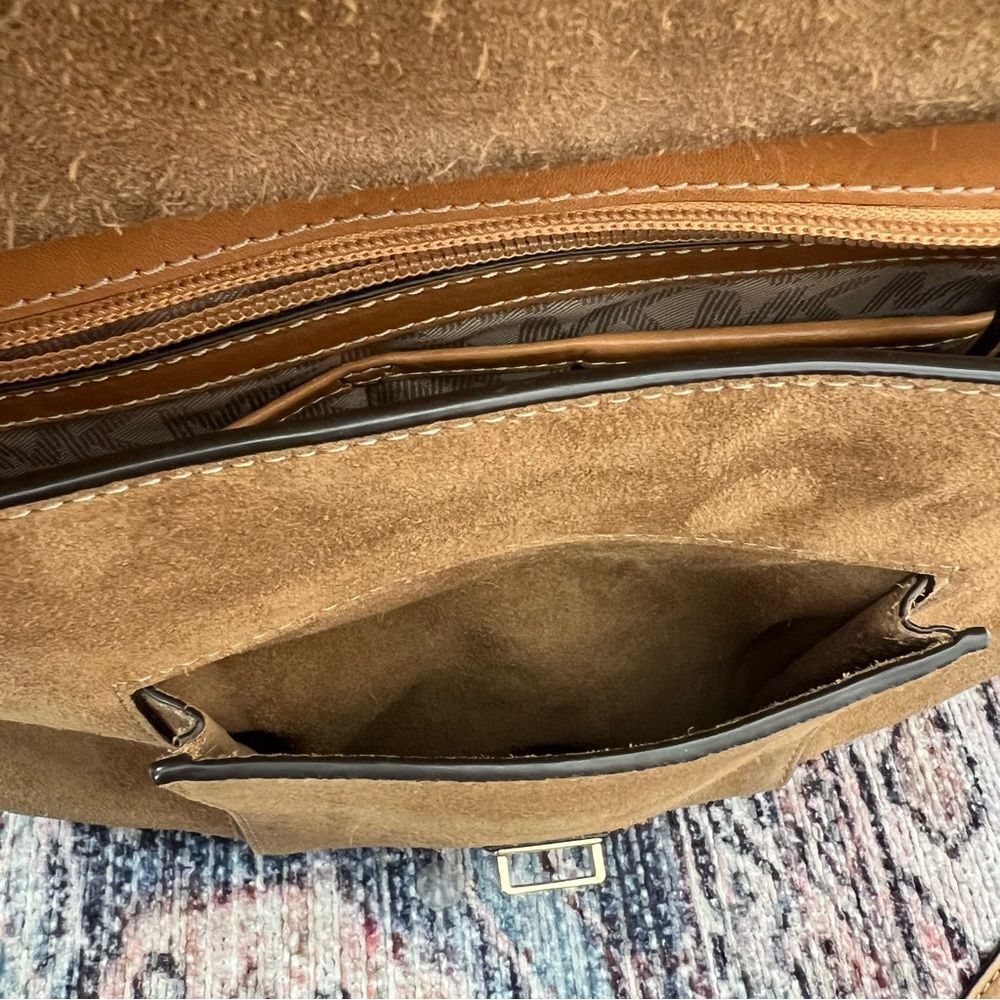 Michael Kors Authentic Romy Medium Suede Crossbody Messenger Bag Tan Leather - Picture 11 of 15